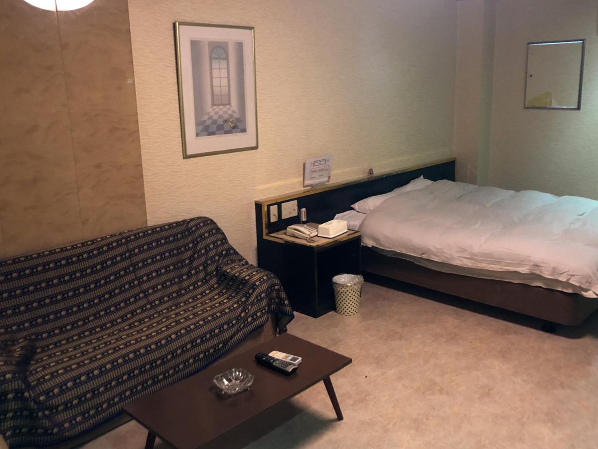 Hotel One Love (Adults Only) Οσάκα Εξωτερικό φωτογραφία